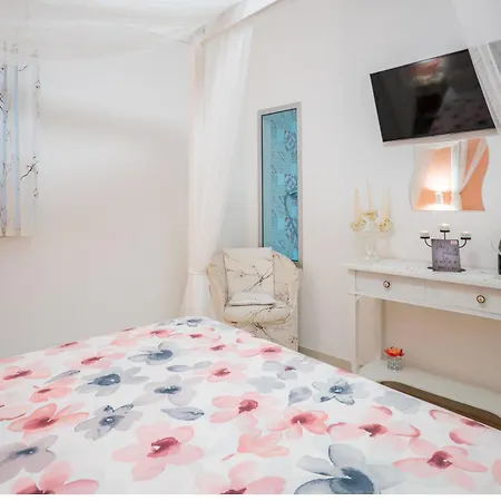 Petali Rosa - Dimora Peonia Casa vacanze Polignano a Mare